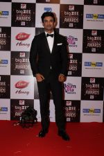 Sushant Singh Rajput At Red Carpet Of Big Zee Entertainment Awards 2017 on 29th July 2017 (1)_597d93146122e.JPG