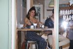 Jacqueline Fernandez Spotted at Kitchen Garden on 6th Aug 2017 (59)_5988102531d1b.JPG