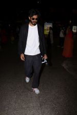 Harshvardhan Kapoor Spotted At Airport on 9th Aug 2017 (34)_598accfc61a8a.JPG