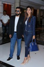 Shilpa Shetty, Raj Kundra at Official Announcement Of The Indian Poker League on 8th Aug 2017 (3)_598aad4b08f29.JPG