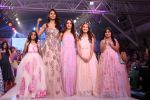 Pooja Hegde at India Kids Fashion Week 2017 on 12th Aug 2017 (118)_59916ee0935fe.JPG