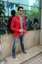 Sidharth Malhotra at the Song Launch Of Film A Gentleman on 15th Aug 2017 (6)_59941a61a5c3d.JPG