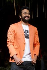 Jackky Bhagnani As A Guest For LFW 2017 on 16th Aug 2017 (12)_599564b37d98f.JPG