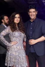 Dia Mirza as Guest For Manish Malhotra At LFW Winter Festive 2017 on 20th Aug 2017 (70)_599aa287a012f.JPG