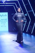 Sunny Leone Walks Ramp For Splash Show At LFW Winter Festive 2017 on 20th Aug 2017 (65)_599a883c8ff3f.JPG