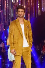 Sushant Singh Rajput as Guest For Manish Malhotra At LFW Winter Festive 2017 on 20th Aug 2017 (205)_599aa486d6207.JPG