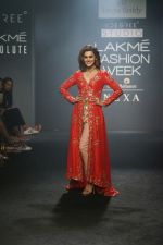 Taapsee Pannu Walks Ramp For Divya Reddy At LFW Winter Festive 2017 on 20th Aug 2017 (39)_599a8c9889cc8.JPG