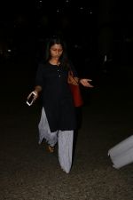 Konkona Sen Sharma Spotted At Airport on 21st Aug 2017 (7)_599bcdc211951.JPG