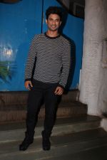 Sushant Singh Rajput with Kedarnath team meets for dinner in Olive on 23rd Aug 2017 (57)_599e872f26f2a.JPG