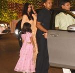 Aishwarya Rai Bachchan at the Ganesh Chaturthi Celebration At Ambani House on 26th Aug 2017 (9)_59a235cb4c807.jpg