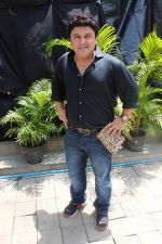 Ali Asgar On Location Of A New Chat Show on 3rd Sept 2017 (7)_59ae4aea55487.JPG