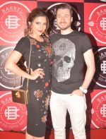 Shama Sikandar_James Milliron at the Launch Party of Barrel & Co on 7th Sept 2017_59b112542ceb2.JPG