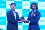 Ranveer Singh at the Launch Of Vivo V7+ Flagship Device on 7th Sept 2017 (127)_59b24a4b36185.JPG