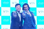 Ranveer Singh at the Launch Of Vivo V7+ Flagship Device on 7th Sept 2017 (133)_59b24a4e9677b.JPG