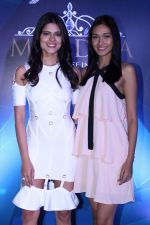 at 1st Ever Bloggers Meet Of Yamaha Fascino Miss Diva Miss Universe India 2017 on 8th Sept 2017 (3)_59b39584c8282.JPG