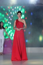 Kalki Koechlin At Launch Of Oriflame New Brand Campaign And Brand Ambassador Announcement on 12th Sept 2017 (7)_59b8cf53a9aa1.JPG
