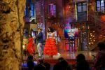 Sunny Leone Visit At Tv Show The Drama Company on 13th Sept 2017 (108)_59ba2be31eed1.JPG