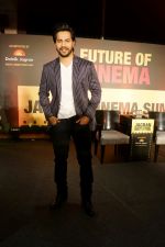 Varun Dhawan at Jagran Cinema Host Summit To Discuss Future Of Films on 15th Sept 2017 (214)_59bc8b322c22b.JPG