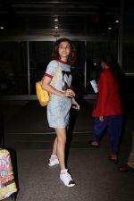 Taapsee Pannu Spotted At Airport on 18th Sept 2017 (12)_59c0b5528bf9f.JPG