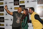 Vishal Dadlani, Richa Sharma at the Music Launch Of Nain Na Jodi on 25th Sept 2017 (25)_59c9ef4995d42.JPG