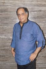 Pahlaj Nihalani Spotted During Promotional Interview For Film Julie 2 on 27th Sept 2017 (28)_59ccdd3c6bf57.JPG