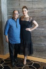 Pahlaj Nihalani, Raai Laxmi Spotted During Promotional Interview For Film Julie 2 on 27th Sept 2017 (35)_59ccdd714df47.JPG