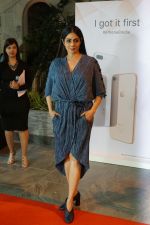 Sridevi at the Launch Of IPhone 8 & IPhone 8+ At iAzure on 29th Sept 2017 (57)_59d21d6fc1f30.JPG