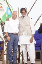 Amitabh Bachchan, Anupam Kher Celebrate Gandhi Jayanti on 2nd Oct 2017 (52)_59d526f9136f8.JPG