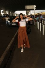 Adah Sharma Spotted At Airport on 3rd Oct 2017 (4)_59d611c189e52.JPG