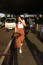 Adah Sharma Spotted At Airport on 3rd Oct 2017 (9)_59d6139039349.JPG