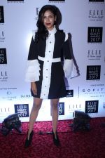 at Elle India Beauty Awards 2017 on 4th Oct 2017 (24)_59d65be8ae6d1.JPG