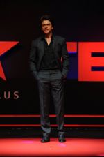 Shah Rukh Khan at the Launch Of TED Talks India Nayi Soch on 6th Oct 2017 (40)_59d784df0dc3f.jpg
