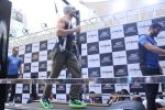 Tiger Shroff at the launch of Skechers Go Run 5 running Shoes on 6th Oct 2017 (111)_59d8a71c58d48.JPG