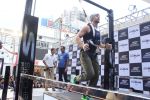 Tiger Shroff at the launch of Skechers Go Run 5 running Shoes on 6th Oct 2017 (125)_59d8a7a21208b.JPG