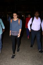 Shraddha Kapoor Spotted At Airport on 11th Oct 2017 (13)_59dedb686af35.JPG