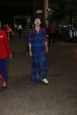 Alia Bhatt Spotted At Airport on 14th Oct 2017 (10)_59e22a972969e.JPG