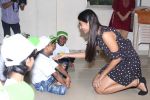 Pooja Hegde Celebrate Her Birthday With Smile Foundation Kids on 13th Oct 2017 (36)_59e1c6e70f0be.JPG