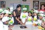 Pooja Hegde Celebrate Her Birthday With Smile Foundation Kids on 13th Oct 2017 (61)_59e1c6f8ad3ff.JPG