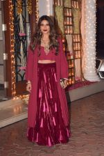 Bipasha Basu at Shilpa Shetty_s Diwali party on 20th Oct 2017 (92)_59eca51da6a0b.jpg