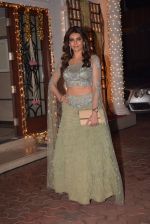 Karishma Tanna at Shilpa Shetty_s Diwali party on 20th Oct 2017 (84)_59eca5822ac3a.jpg