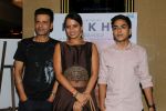Manoj Bajpayee, Smita Tambe, Adarsh Gourav at the Screening Of Rukh Film on 26th Oct 2017 (104)_59f2e74a08f1e.JPG