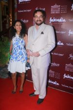 Kabir Bedi, Parveen Dusanj at the Special preview of Salaam Noni Appa based on Twinkle Khanna_s novel at Royal Opera House in mumbai on 28th Oct 2017 (26)_59f5478b0bfa1.jpg