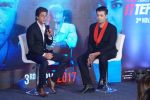Shah Rukh Khan, Karan Johar at the launch of film Ittefaq on 30th Oct 2017 (37)_59f823cbc4d8c.JPG