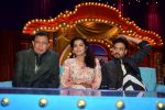 Mithun Chakraborty, Irrfan Khan , Parvathy Promote Film Qarib Qarib Singlle On Set Of The Drama Company on 31st Oct 2017 (2)_59fac4fe1af24.jpeg