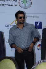 R. Madhavan at the Opening Ceremony & Pc Of Dubai Property Show on 3rd Nov 2017 (7)_59fd8caf7d2b8.JPG