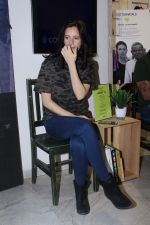 Kalki Koechlin at the launch of Cottonworld Happy T_s a Noble Initiative on 8th Nov 2017 (14)_5a03eb826a55f.JPG