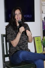 Kalki Koechlin at the launch of Cottonworld Happy T_s a Noble Initiative on 8th Nov 2017 (23)_5a03eb8759994.JPG