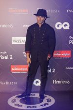 Karan Singh Grover at Van Heusen and GQ Fashion Nights 2017 on 11th Nov 2017  (49)_5a096dd6607c1.JPG