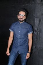 Ayushmann Khurrana at the Special Screening Of An Insignificant Man on 13th Nov 2017 (1)_5a0ac1c79f280.JPG