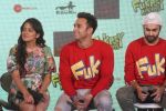 Manjot Singh, Vishakha Singh, Pulkit Samrat with Fukrey Team At Song Launch Of Film Fukrey Returns Mehbooba on 15th Nov 2017 (314)_5a0d164bc8d8d.JPG